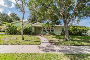 303 Wildwood Way, Clearwater, FL 33756 - Photo 2