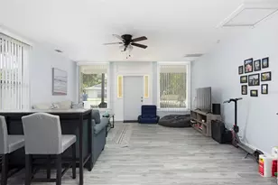 3651 Haines Rd N, Saint Petersburg, FL 33704 - Photo 18