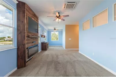 18018 Java Isle Drive, Tampa, FL 33647 - Photo 32