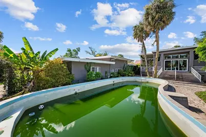 211 S Shore Crest Drive, Tampa, FL 33609 - Photo 12