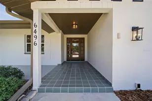 6496 Fairway View Blvd S, Saint Petersburg, FL 33707 - Photo 2