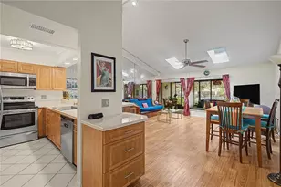 1206 Palm Dr, Tarpon Springs, FL 34689 - Photo 2