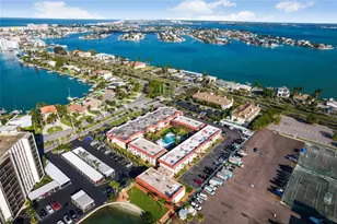 10365 Paradise Blvd, Treasure Island, FL 33706 - Photo 1
