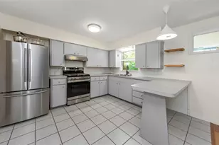 1412 Oakhaven Dr, Safety Harbor, FL 34695 - Photo 12