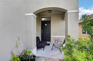 10231 Geese Trail Cir, Sun City Center, FL 33573 - Photo 4