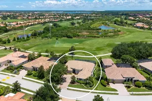 225 Pesaro Dr, North Venice, FL 34275 - Photo 4