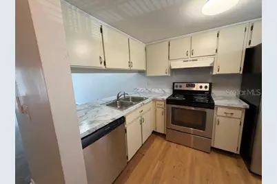 5013 Bordeaux Village Place #202, Tampa, FL 33617 - Photo 6