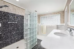 6782 14th Ave N, Saint Petersburg, FL 33710 - Photo 40