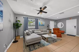 610 1st Ave NE, Largo, FL 33770 - Photo 6