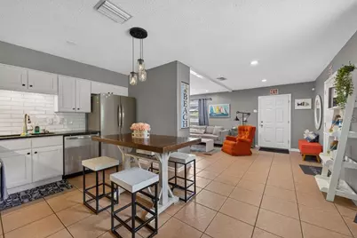 610 1st Avenue NE, Largo, FL 33770 - Photo 12