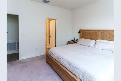 37501 Williamette Way, Zephyrhills, FL 33540 - Photo 12