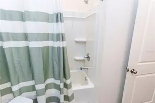 37501 Williamette Wy, Zephyrhills, FL 33540 - Photo 20
