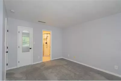 123 Seahorse Drive SE #D, Saint Petersburg, FL 33705 - Photo 8