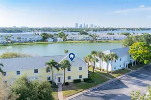 123 Sea Horse Dr SE, Saint Petersburg, FL 33705 - Photo 1