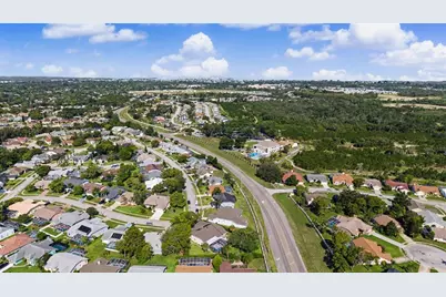 8835 Helmsly Lane, Hudson, FL 34667 - Photo 14