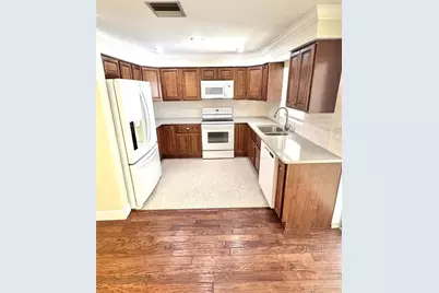 1878 Murray Avenue, Clearwater, FL 33755 - Photo 8