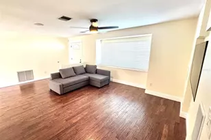 1878 Murray Ave, Clearwater, FL 33755 - Photo 6