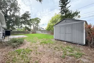 1843 Oklahoma Ave NE, Saint Petersburg, FL 33703 - Photo 10