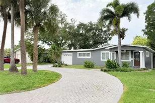 1843 Oklahoma Ave NE, Saint Petersburg, FL 33703 - Photo 1