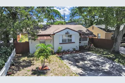 2730 Edwards Avenue S, Saint Petersburg, FL 33705 - Photo 2