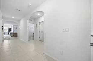 36250 Jenny Lynne Cir, Zephyrhills, FL 33541 - Photo 6