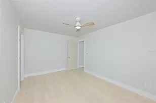 7031 Woodchase Glen Dr, Riverview, FL 33578 - Photo 12