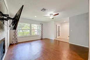 2632 Camille Dr, Palm Harbor, FL 34684 - Photo 8