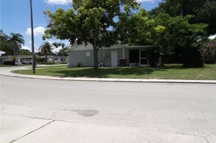 5131 Greenwood St, New Port Richey, FL 34653 - Photo 6