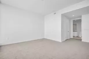 400 Central Ave, Saint Petersburg, FL 33701 - Photo 30
