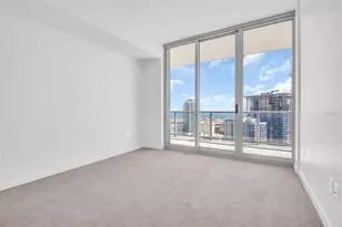 400 Central Ave, Saint Petersburg, FL 33701 - Photo 38