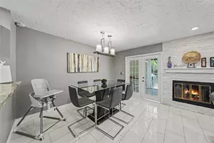 4107 Brentwood Park Cir, Tampa, FL 33624 - Photo 10
