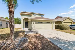 915 Windton Oak Dr, Ruskin, FL 33570 - Photo 2