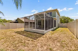 915 Windton Oak Dr, Ruskin, FL 33570 - Photo 44
