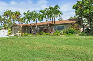101 Madonna Blvd, Tierra Verde, FL 33715 - Photo 1