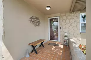 101 Madonna Blvd, Tierra Verde, FL 33715 - Photo 2