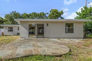 8017 31st Ave N, Saint Petersburg, FL 33710 - Photo 46