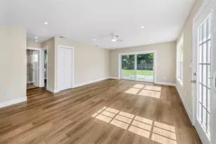8017 31st Ave N, Saint Petersburg, FL 33710 - Photo 26