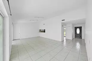 10902 Wingate Dr, Tampa, FL 33624 - Photo 38