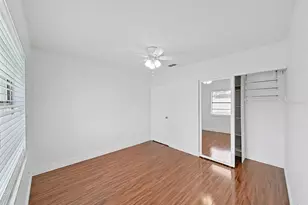 10902 Wingate Dr, Tampa, FL 33624 - Photo 36