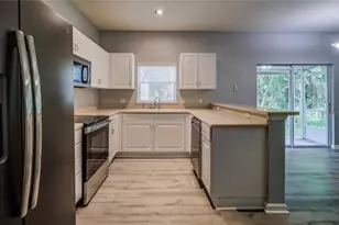 6265 Ashbury Palms Dr, Tampa, FL 33647 - Photo 6