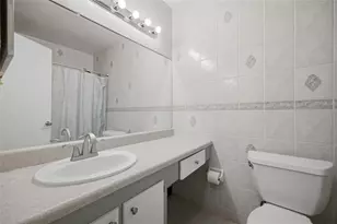 7941 Smoketree Ct, Largo, FL 33773 - Photo 20