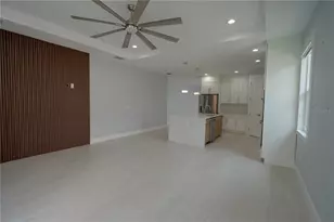 7006 Thatcher Ave, Tampa, FL 33614 - Photo 10