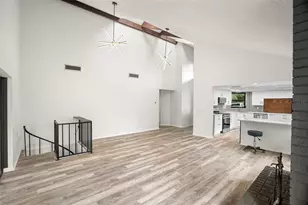 210 Edgewood Ave, Clearwater, FL 33755 - Photo 8