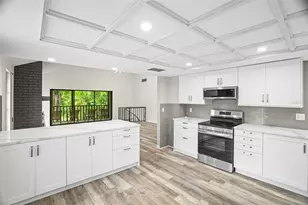 210 Edgewood Ave, Clearwater, FL 33755 - Photo 16