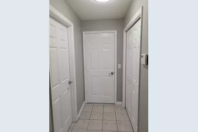 7215 Colonial Lake Drive, Riverview, FL 33578 - Photo 10