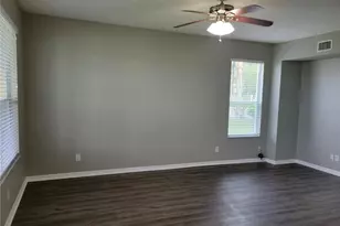 7215 Colonial Lake Dr, Riverview, FL 33578 - Photo 16