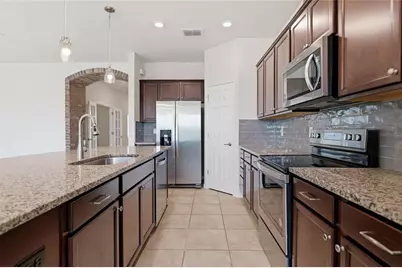 7912 Yale Harbor Drive, Wesley Chapel, FL 33545 - Photo 10