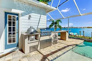 5237 Brighton Shore Dr, Apollo Beach, FL 33572 - Photo 8