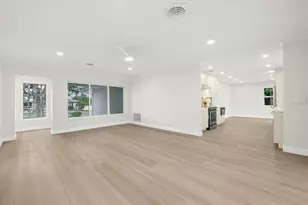 315 Orangewood Ln, Largo, FL 33770 - Photo 6