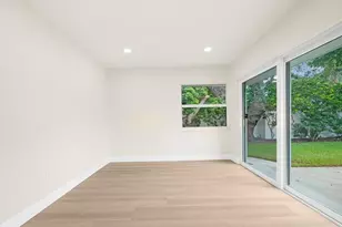 315 Orangewood Ln, Largo, FL 33770 - Photo 18
